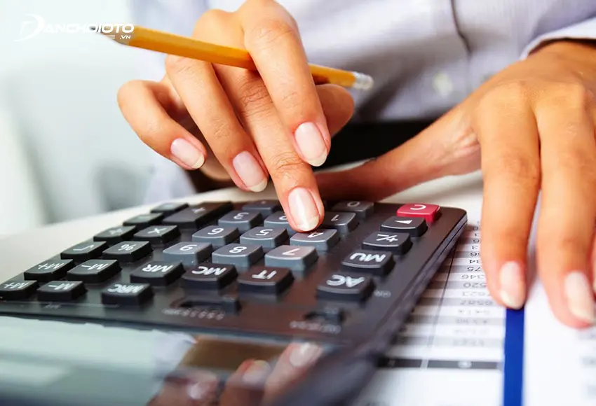 Cách tính giá lăn bánh xe ô tô 